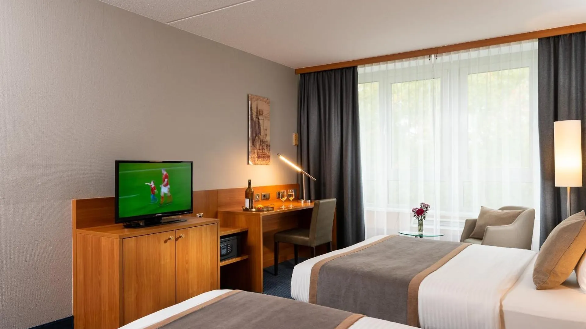 Leonardo Hotel Koeln Bonn Airport