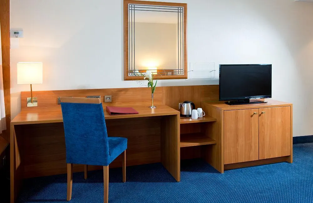 Leonardo Hotel Koeln Bonn Airport