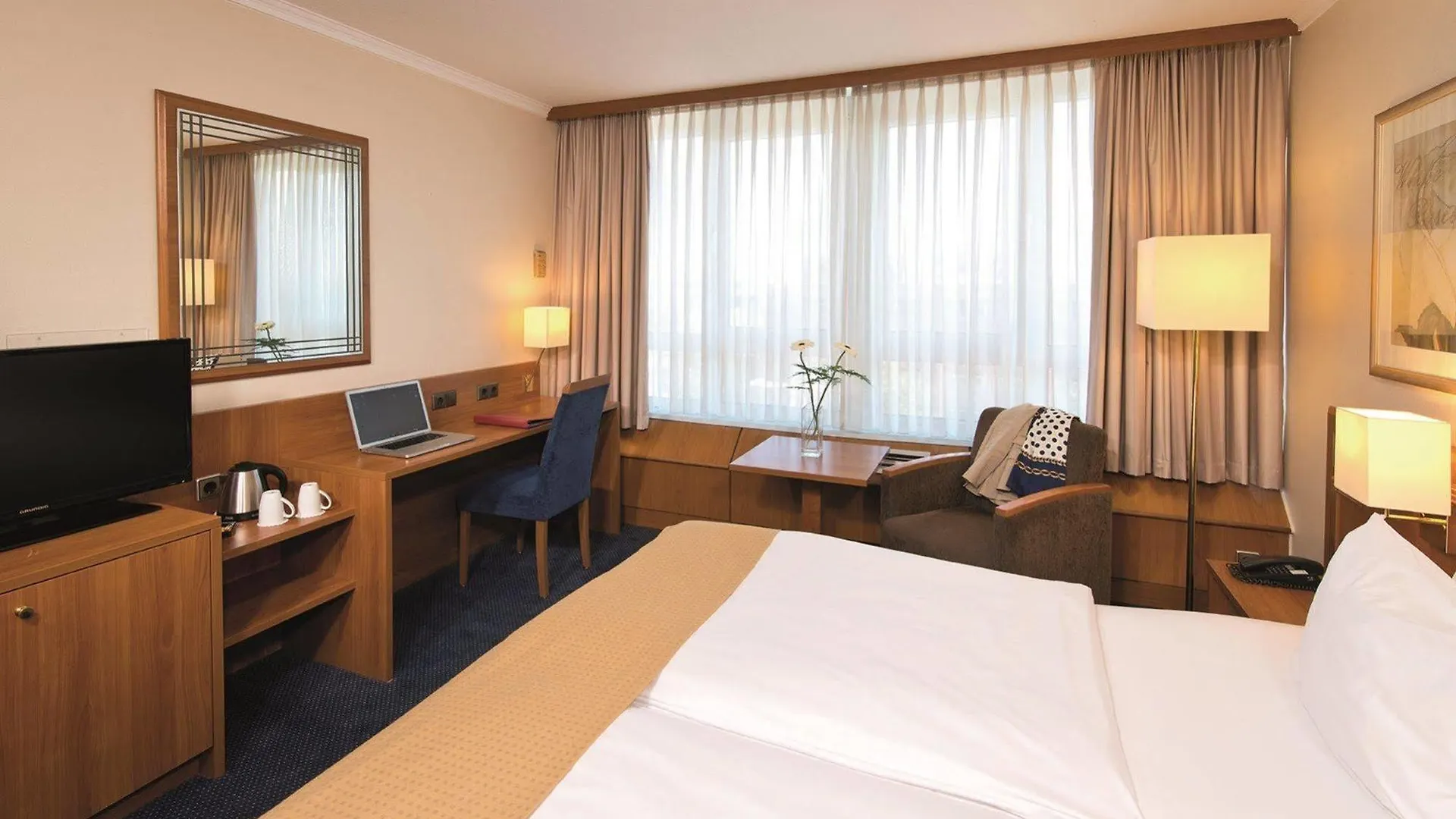 Leonardo Hotel Koeln Bonn Airport 4*, Cologne Germany