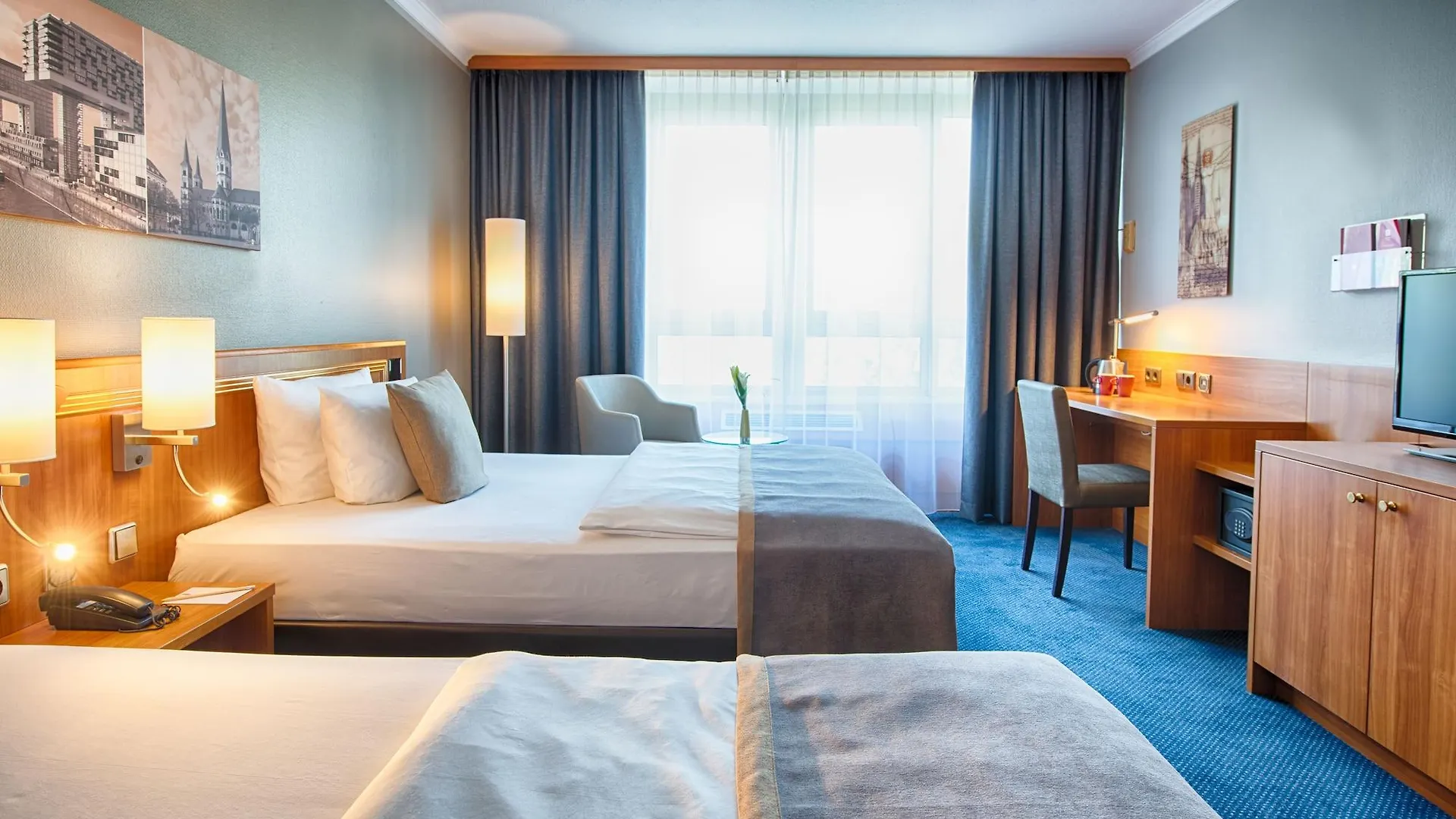Leonardo Hotel Koeln Bonn Airport 4*, Cologne