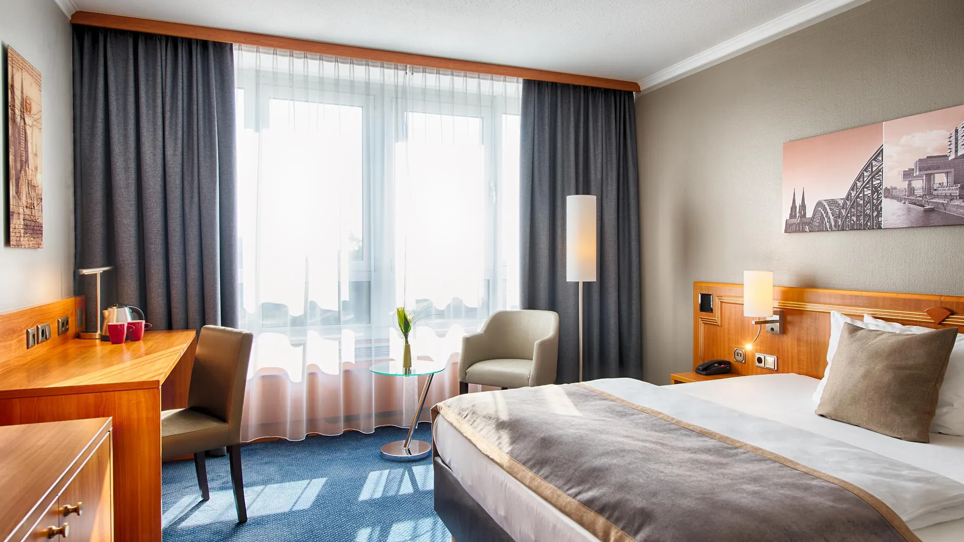 Leonardo Hotel Koeln Bonn Airport 4*, Cologne