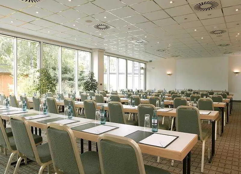 Leonardo Hotel Koeln Bonn Airport 4*, Cologne